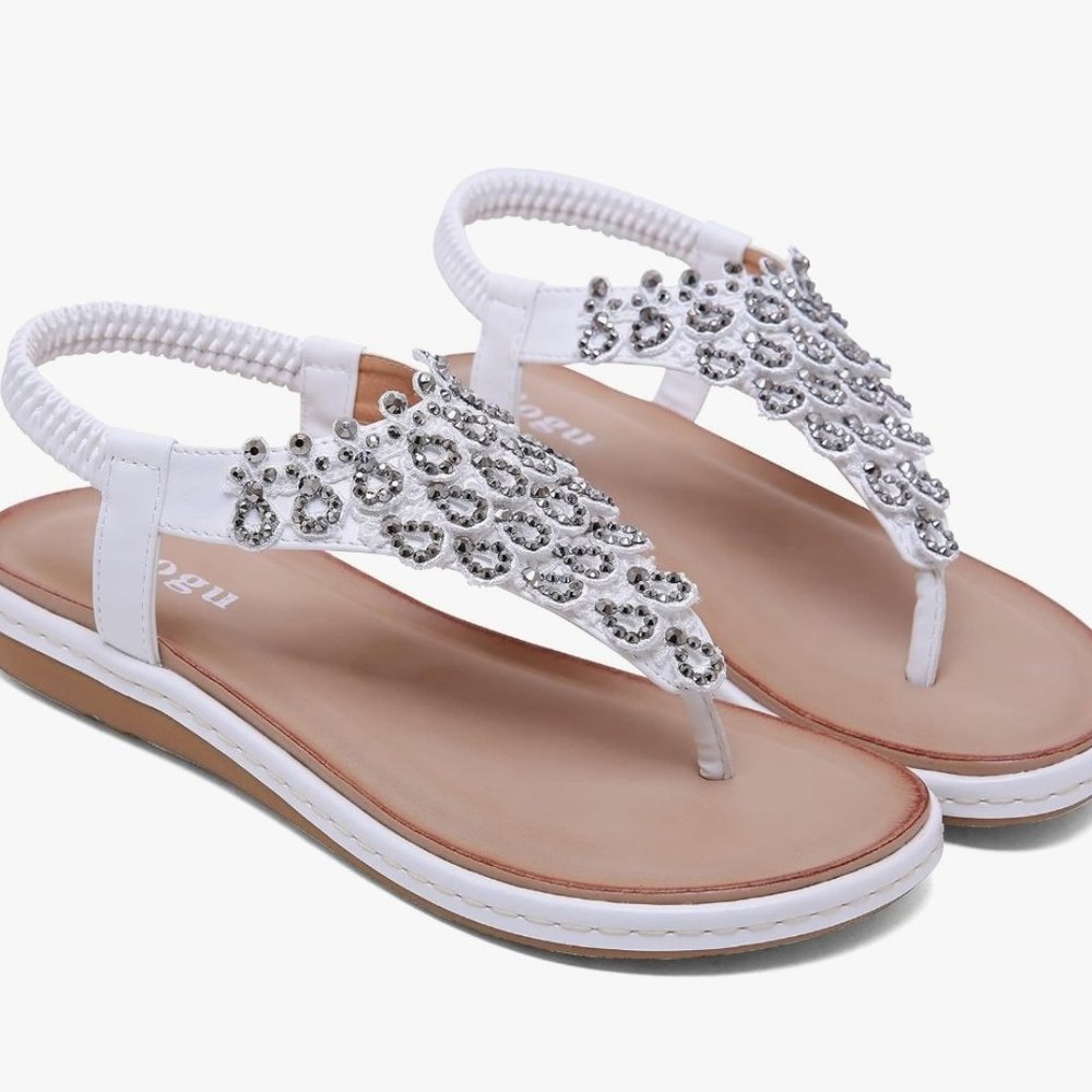 New - Women's Flat White Dressy Sandals - Ulogu